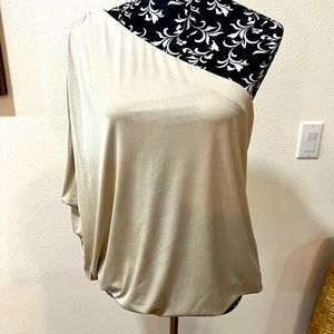 Jennifer Lopez Flowy Asymmetrical Top size Large
